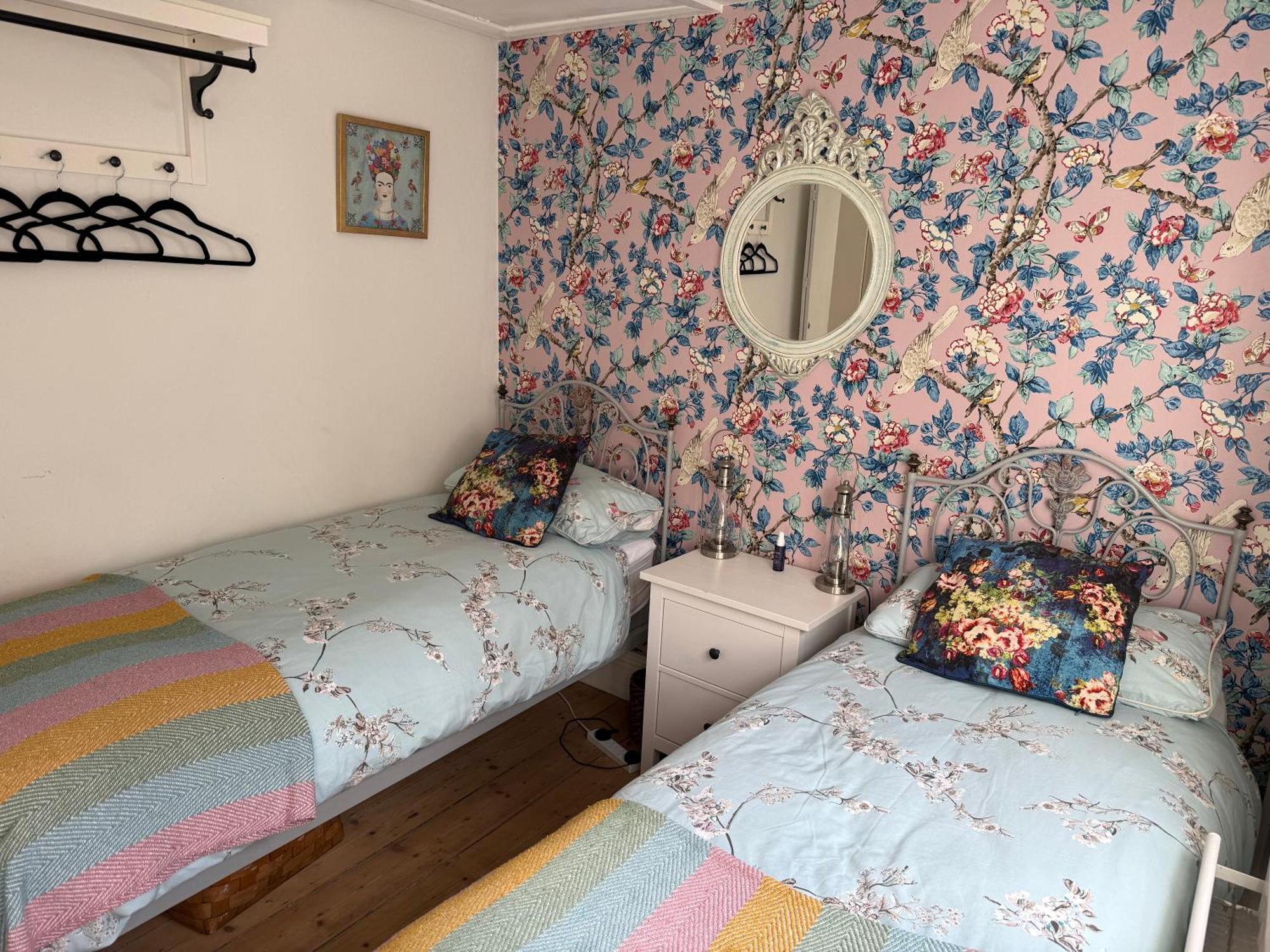 North Laine Sunny Cottage - Parking Available Brighton Exterior photo
